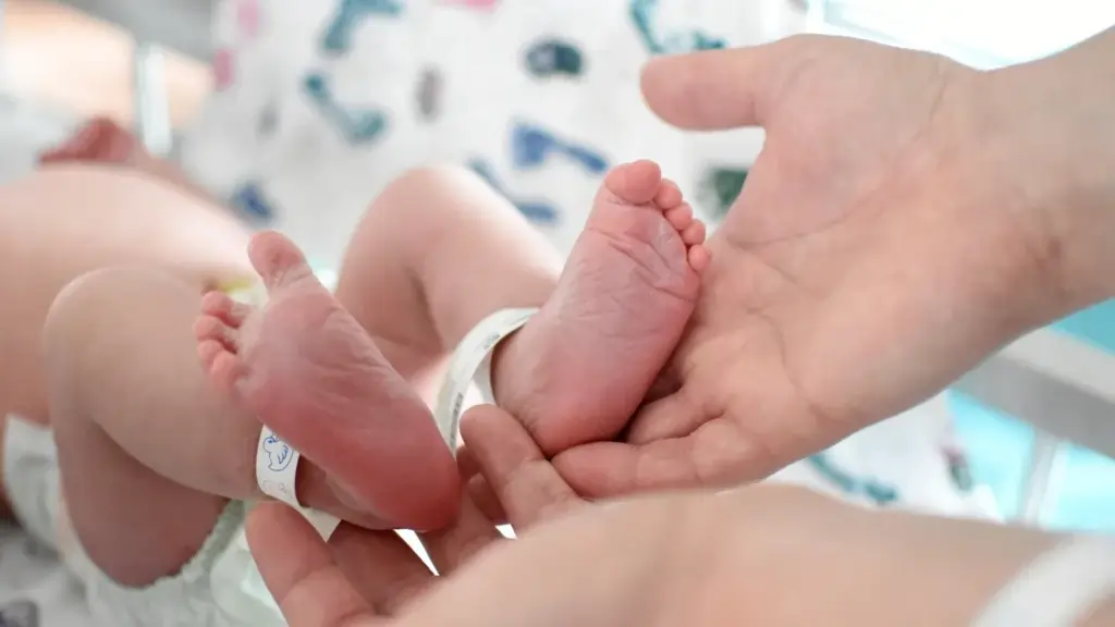 UK Mitochondrial Donation Breakthrough: First Healthy Babies Born Using Three-Parent IVF Technique